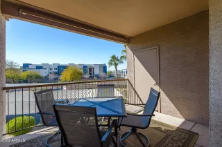 Photo #3: 6515793 Listing