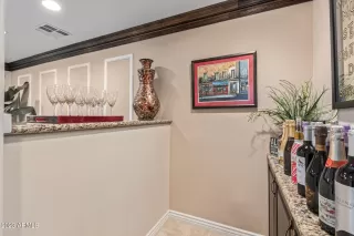 Photo #5: 6515895 Listing 