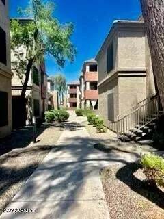 Photo #2: 6515945 Listing 