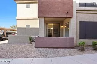 Photo #3: 6515945 Listing 