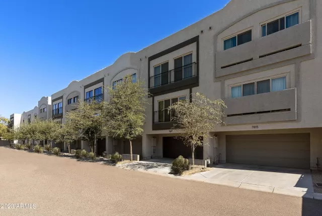 MLS: 6516019 Condo For Sale