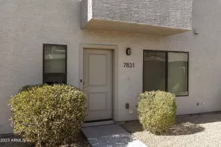 Photo #4: 6516019 Listing