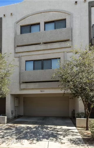 Photo #6: 6516019 Listing