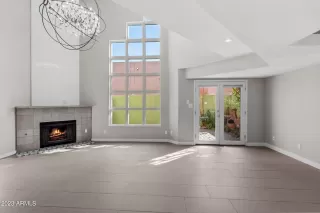 Photo #4: 6516132 Listing