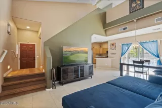 Photo #6: 6516242 Listing