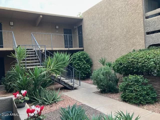 MLS: 6516323 Condo For Sale