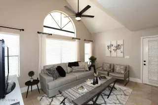 Photo #3: 6516374 Listing