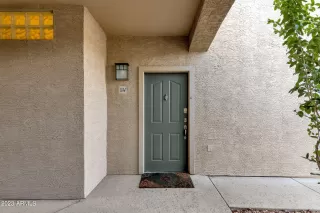 Photo #3: 6516538 Listing