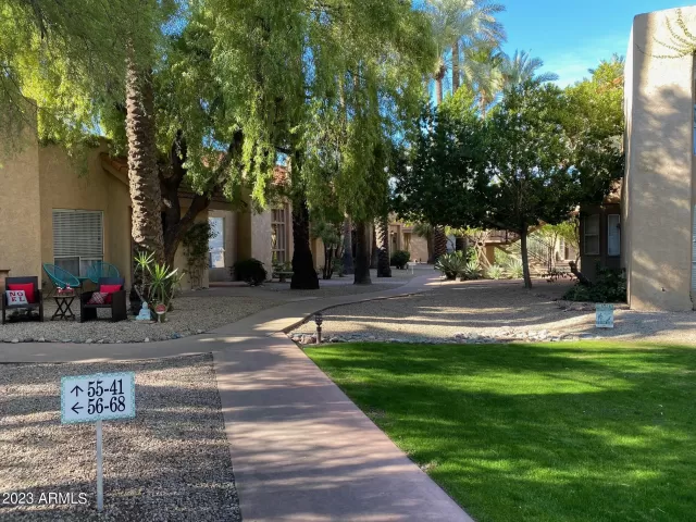 MLS: 6516605 Condo For Sale