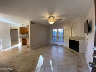 Photo #2: 6516605 Listing 