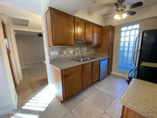 Photo #5: 6516605 Listing 