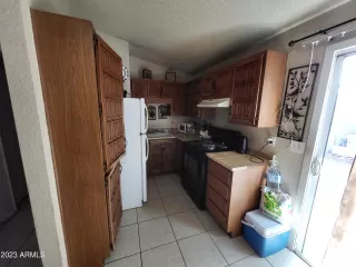 Photo #4: 6516685 Listing