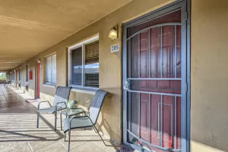 Photo #1: 6516843 Listing