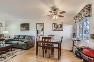 Photo #4: 6516843 Listing