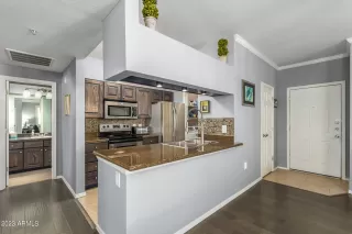 Photo #1: 6517036 Listing