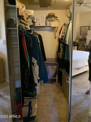 Photo #5: 6517047 Listing