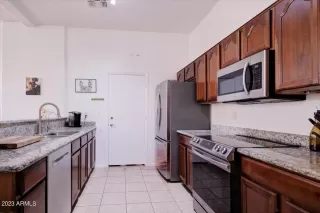 Photo #6: 6517147 Listing 