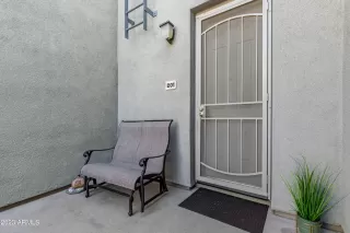 Photo #2: 6517152 Listing