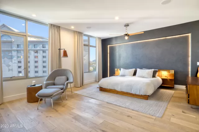 MLS: 6517493 Condo For Sale