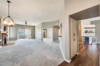 Photo #5: 6517663 Listing