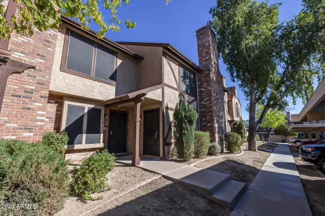 MLS: 6517664 Condo For Sale