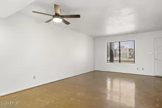 Photo #2: 6517712 Listing