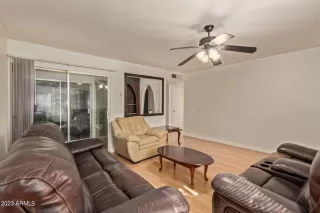 Photo #5: 6517731 Listing 