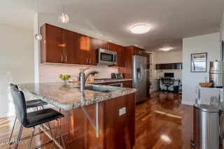 Photo #1: 6517755 Listing