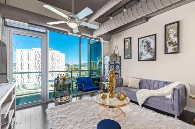 MLS: 6517780 Condo For Sale