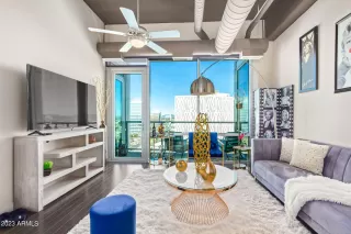 Photo #1: 6517780 Listing 