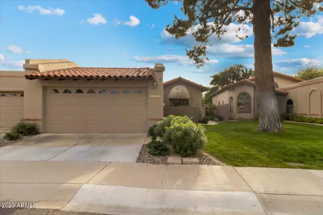 MLS: 6517894 Condo For Sale