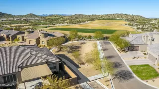 Photo #3: 6517898 Listing