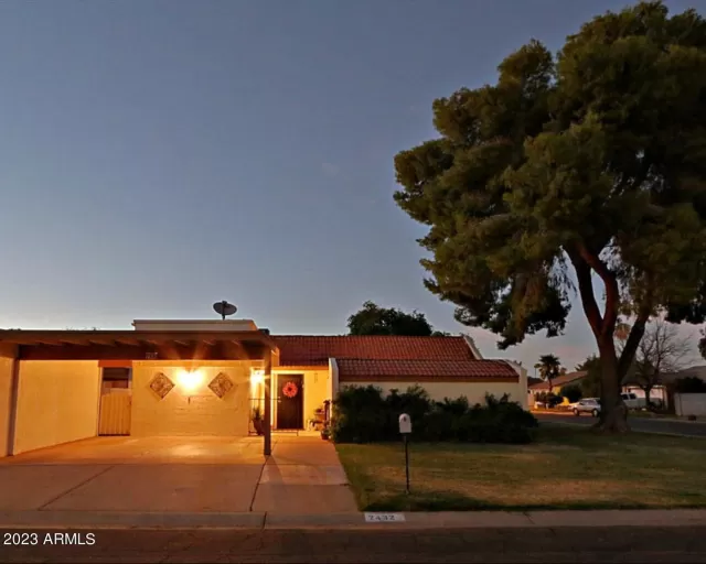 MLS: 6518084 Condo For Sale