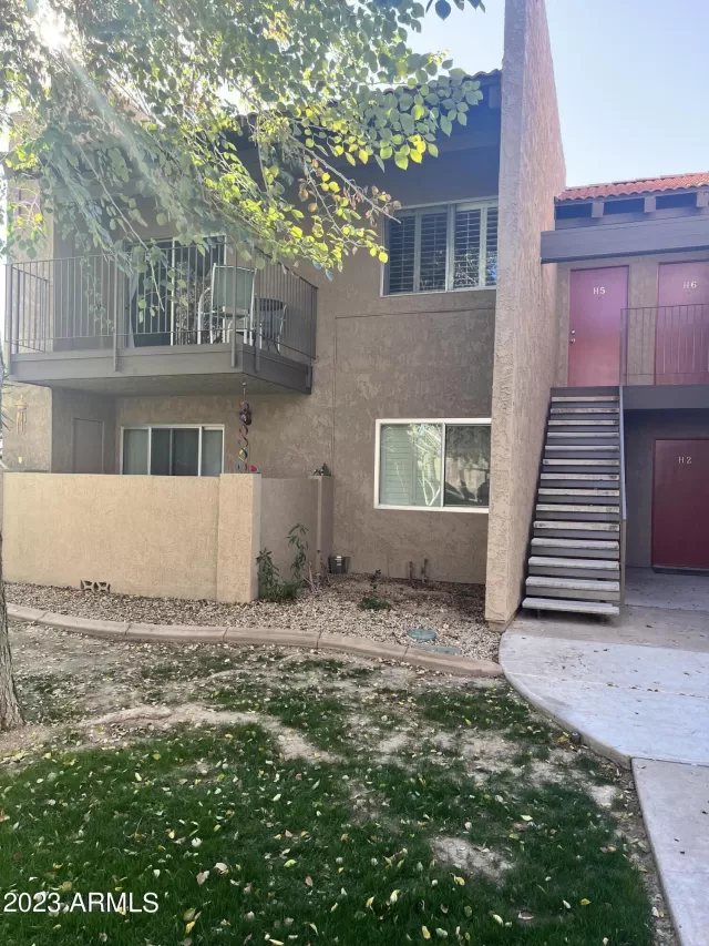 MLS: 6518175 Condo For Sale
