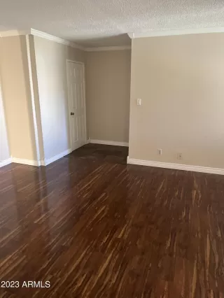 Photo #6: 6518175 Listing