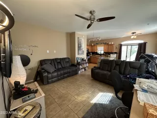 Photo #5: 6518218 Listing