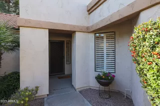 Photo #1: 6518262 Listing 