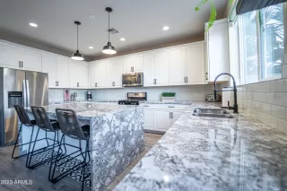 Photo #3: 6518339 Listing