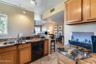 Photo #6: 6518347 Listing 