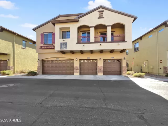 MLS: 6518488 Condo For Sale