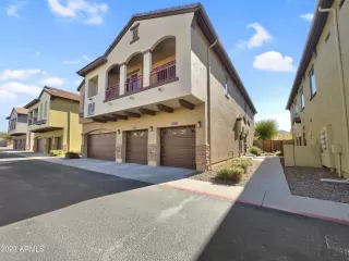 Photo #5: 6518488 Listing