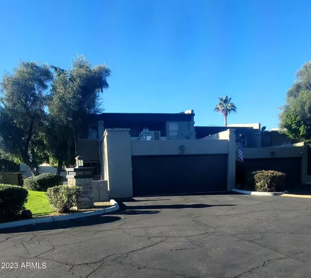 MLS: 6518528 Condo For Sale