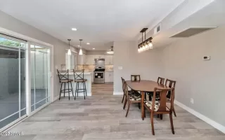 Photo #6: 6518596 Listing 