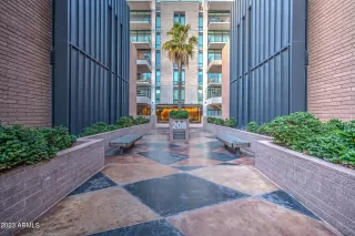 Photo #1: 6518597 Listing 