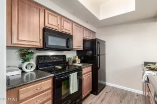 Photo #1: 6518714 Listing