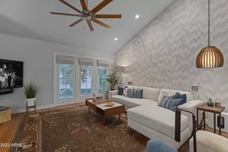 Photo #1: 6518829 Listing