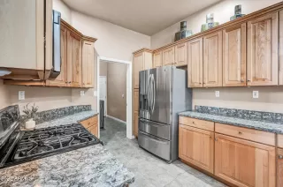 Photo #6: 6518887 Listing 