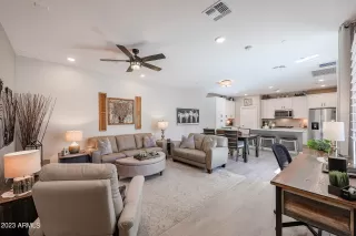 Photo #1: 6518945 Listing 