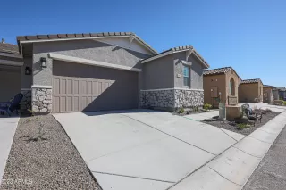 Photo #3: 6518945 Listing 