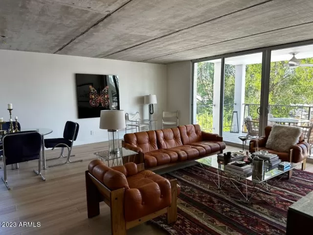 MLS: 6518973 Condo For Sale